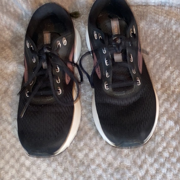 Brooks DNA woman’s athletic shoes - Picture 3 of 5